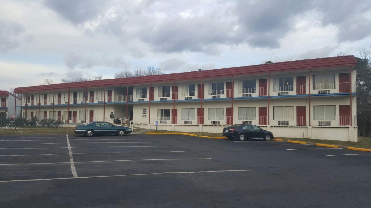 Flagship Inn Petersburg Exterior photo